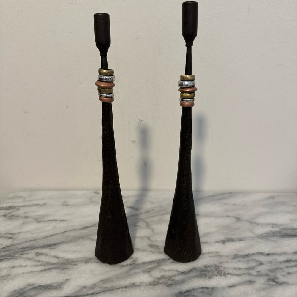 Luis Marques Handmade Modern
Minimalist Style Iron W/ Metal
Rings Candlestick - Picture 5 of 16